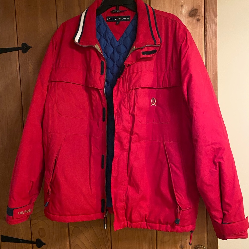 Vintage 90s Tommy Hilfiger red puffer coat